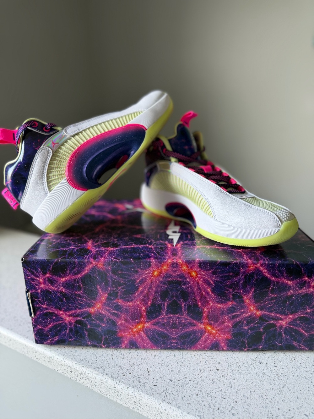 Jordan XXXV Luka- Kids multicolor basketball Sneakers